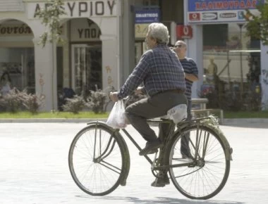 Καρδίτσα: Η πόλη που αγαπά το ποδήλατο- Περιαστικός ποδηλατόδρομος και 20.000 ποδήλατα